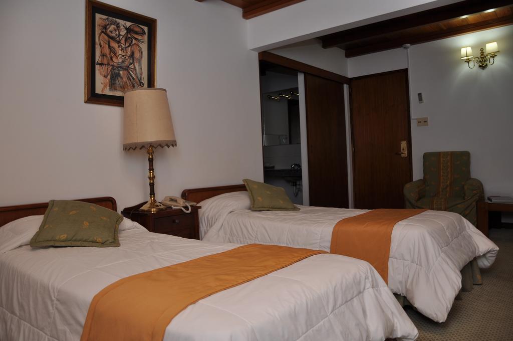 El Mirador Hotel & Spa โกโลเนีย เดล ซากราเมนโต ภายนอก รูปภาพ